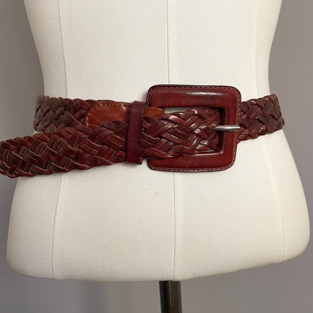 Vintage 90s/Y2K Brown Woven Leather Belt - Small / Medium